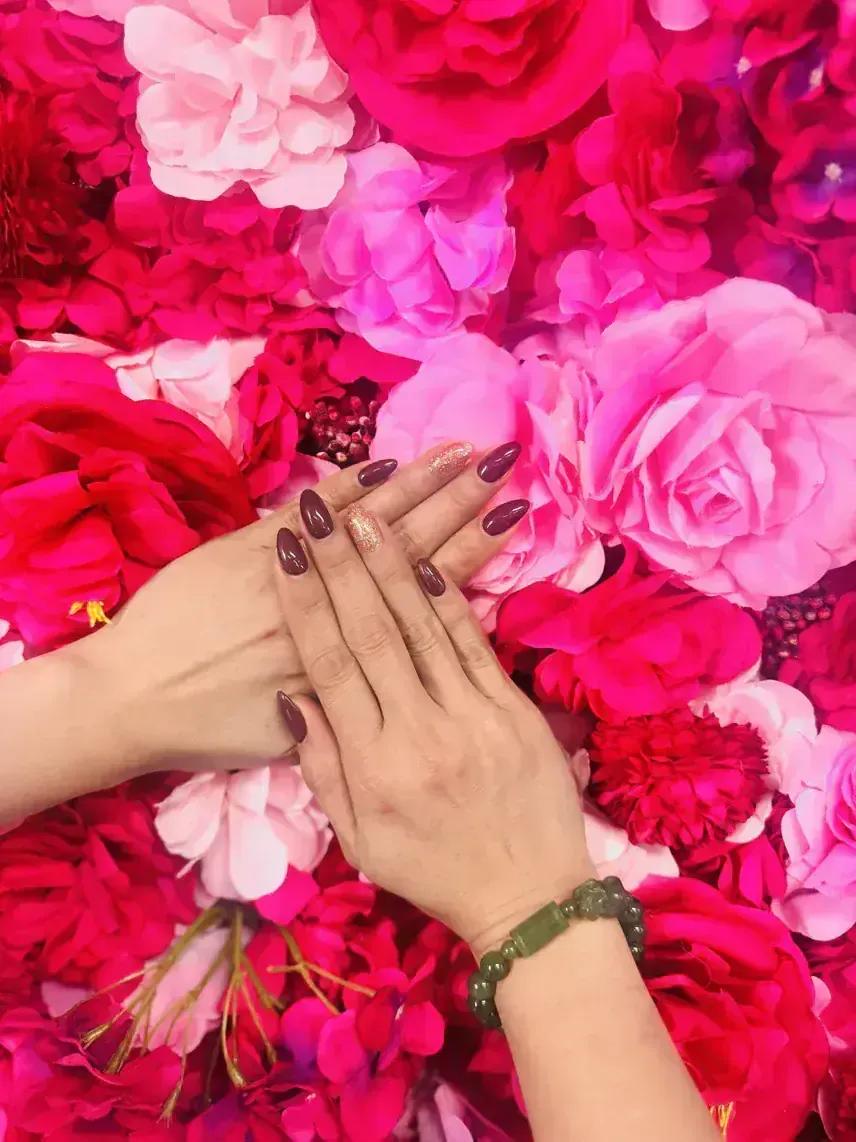 Elegant nail art work